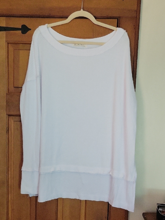 Free People Tops - FREE PEOPLE White Waffle Lightweight Long Sleeve Tunic
